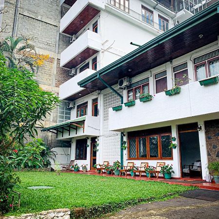 Sharon Inn Kandy Exterior foto