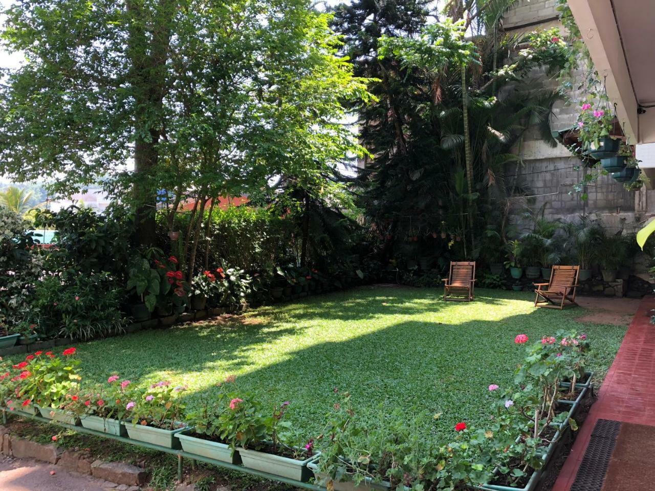 Sharon Inn Kandy Exterior foto